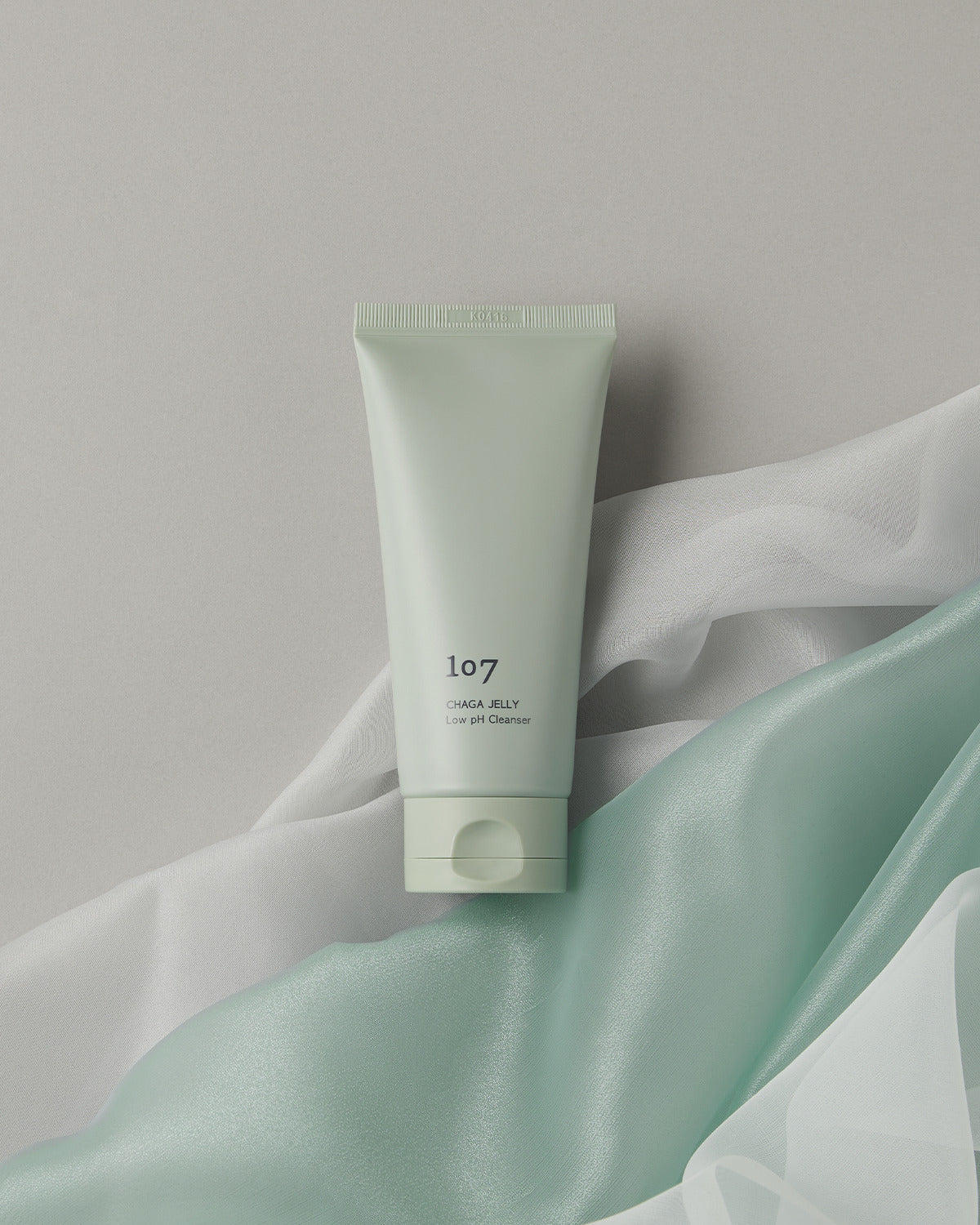 107 Chaga Jelly Low Ph Cleanser, Soothing, Gentle Daily Foam Cleanser