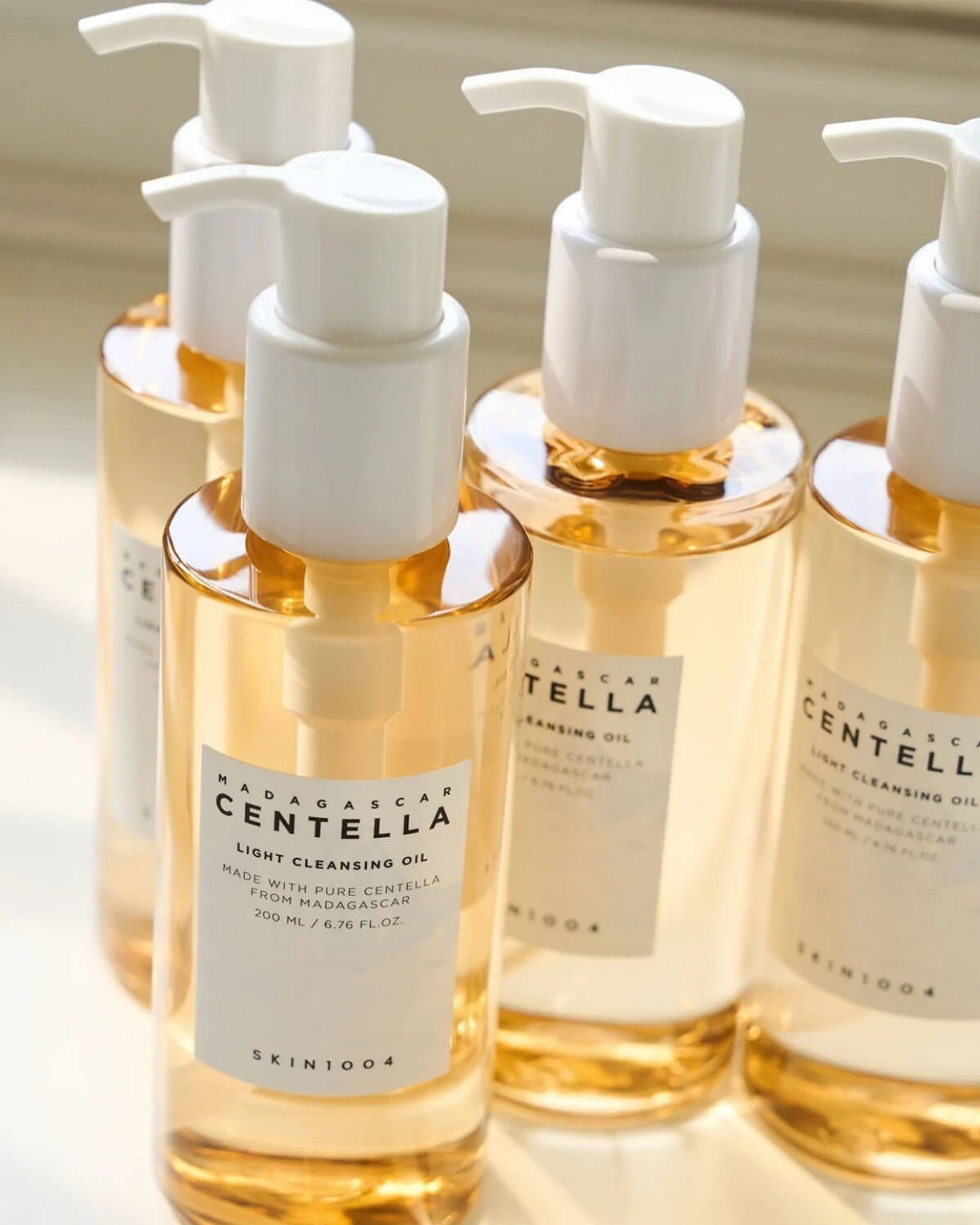 Skin1004 Madagascar Centella Light Cleansing Oil, group of products