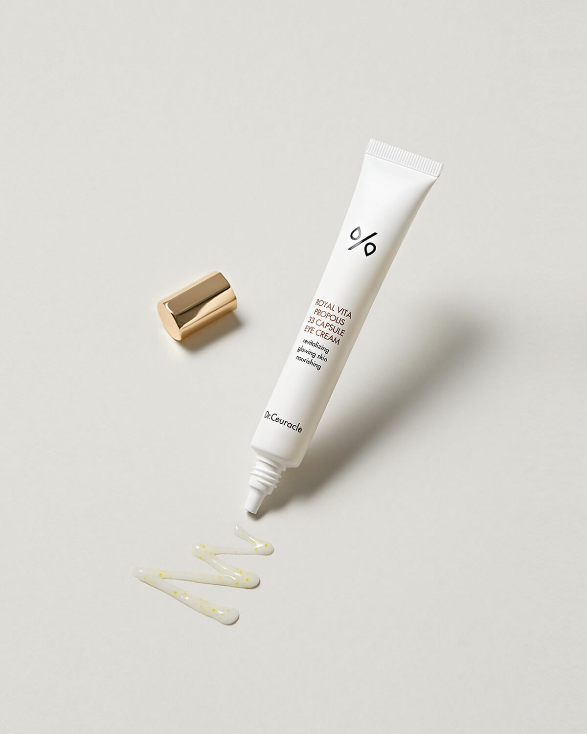 Dr. Ceuracle Royal Vita Propolis 33 Capsule Eye Cream_Refreshing Eye Cream