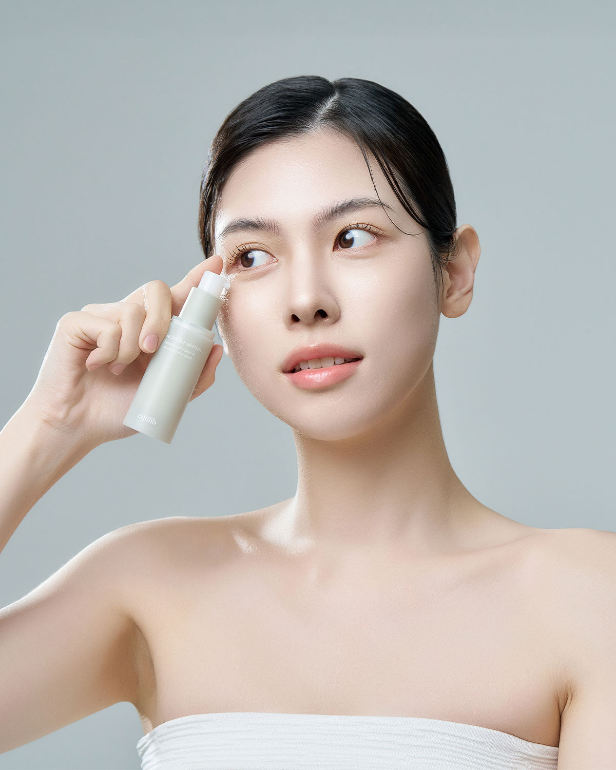 Equlib Eau Briller Serum_Brightening & Hydrating Serum for a Radiant Glow