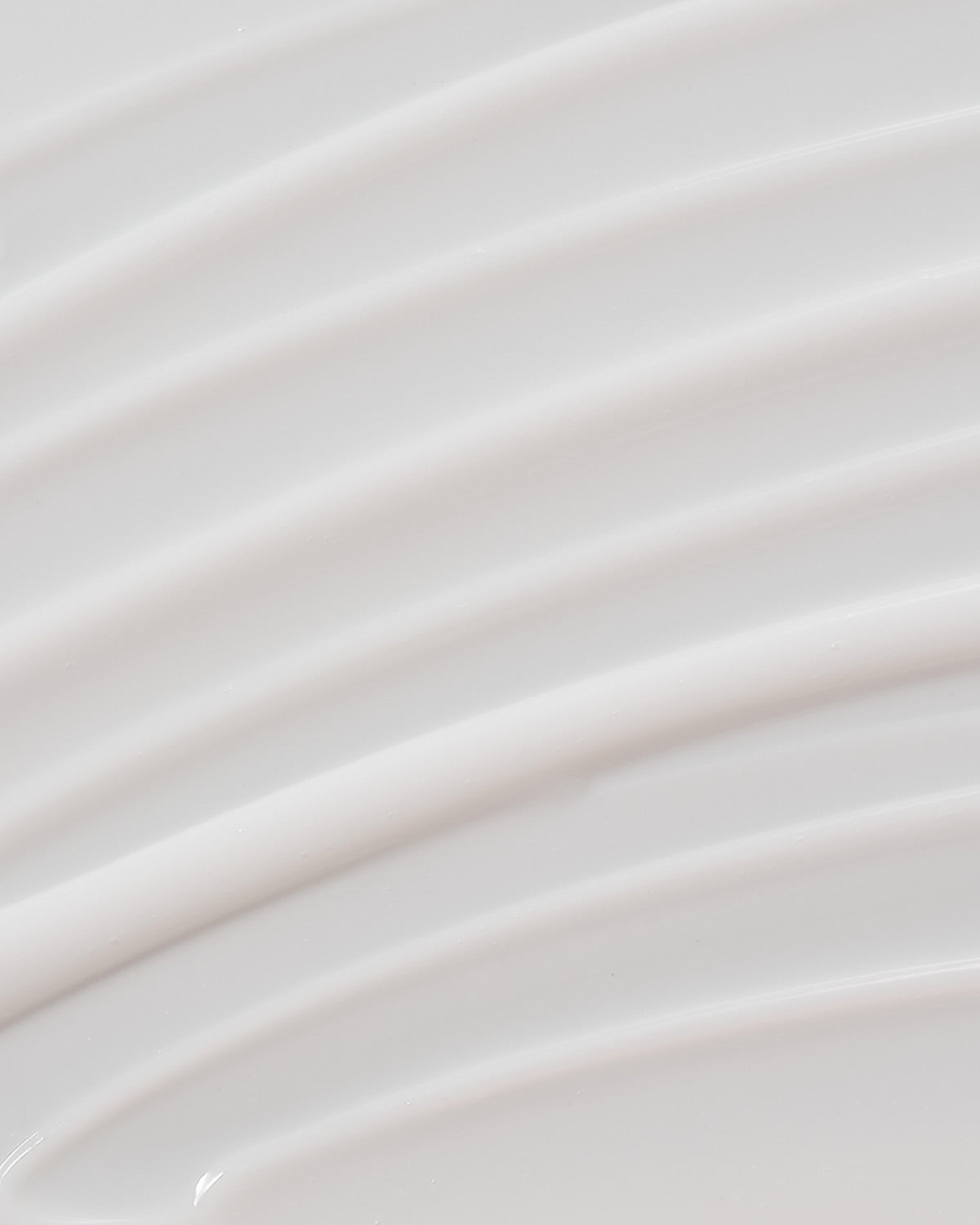 Hyggee All-In-One Essence_Nourishing and Hydrating Essence with Goat Milk Extract and Probiotics