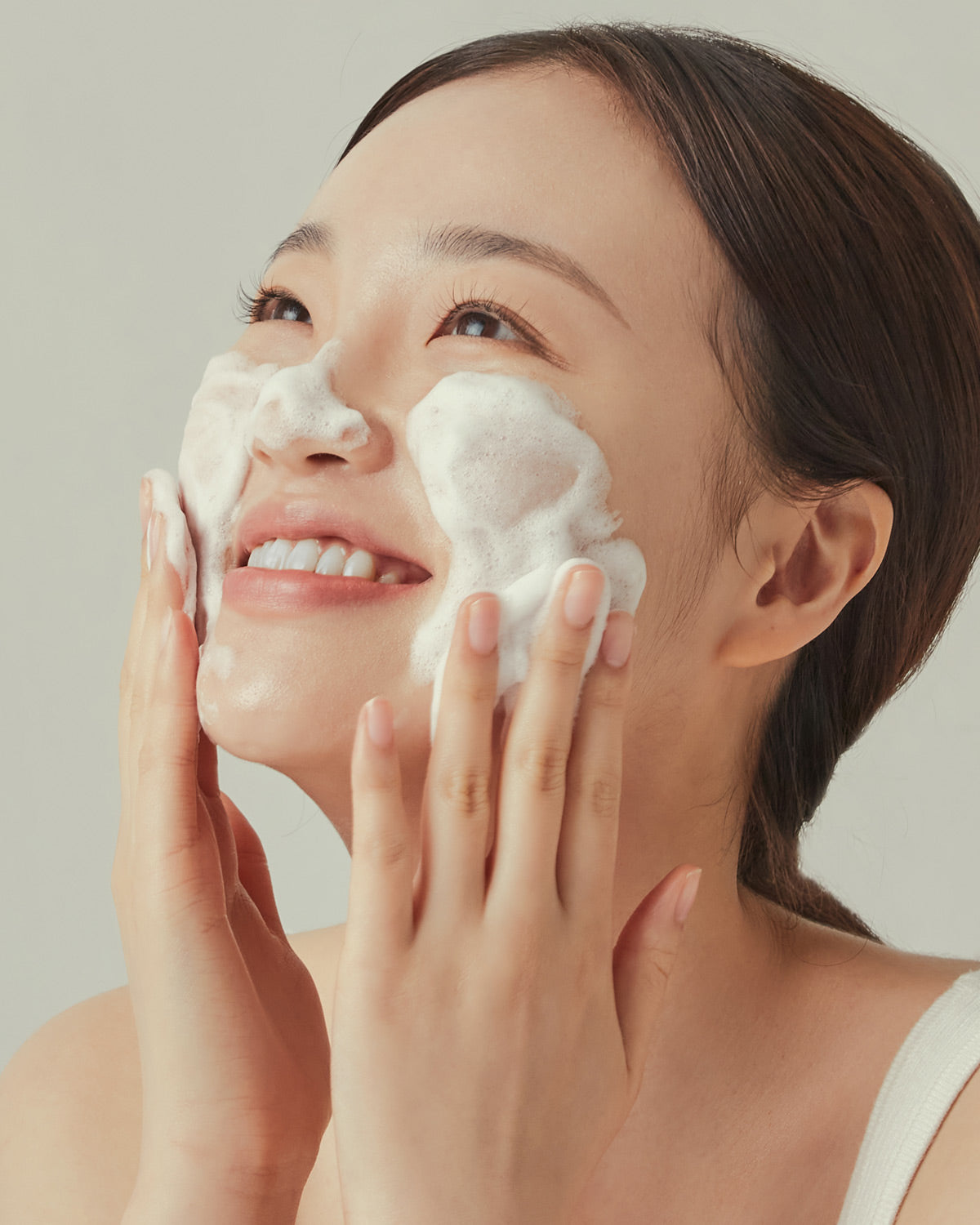 Hyggee Soft Reset Green Cleansing Foam_Gentle and Refreshing Cleansing Foam with Green Superfoods and Tea Tree