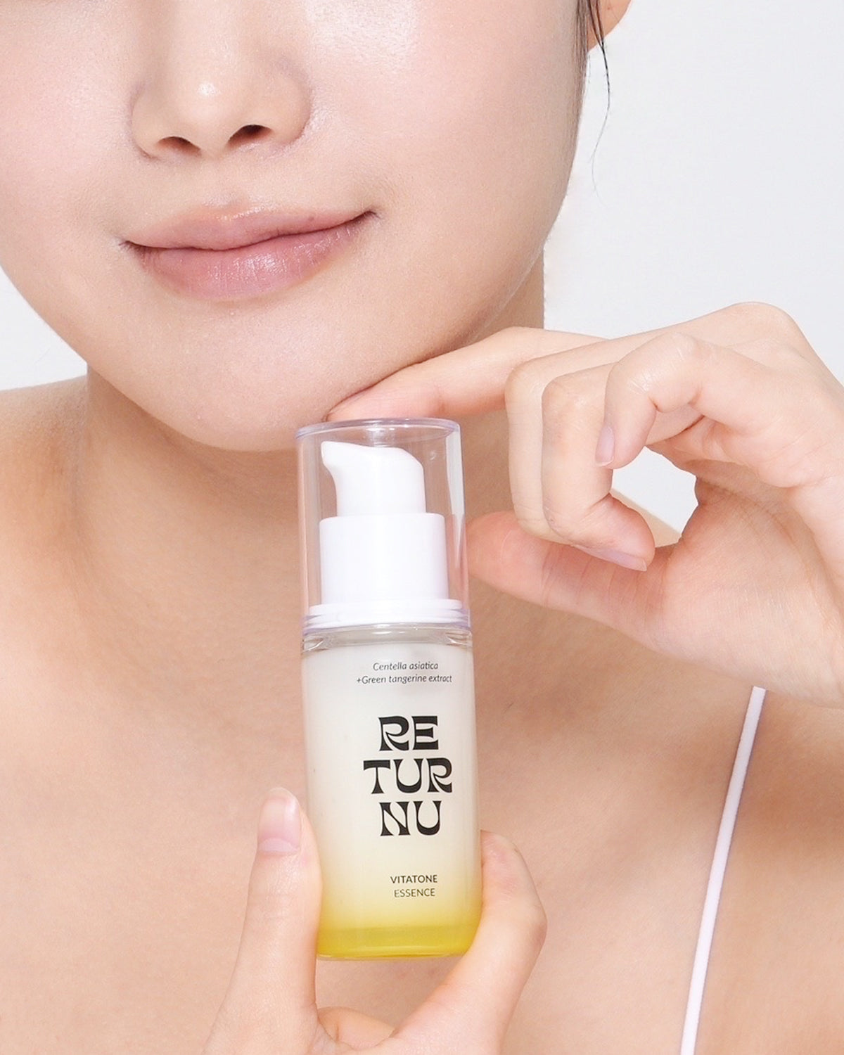 Returnu Vitatone Essence_Brightening, Glow-Boosting Facial Treatment