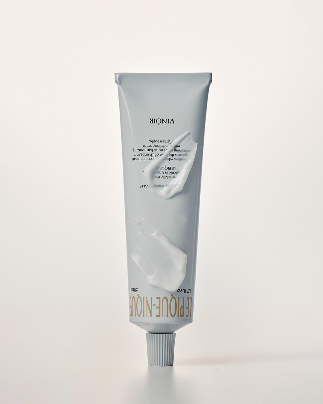 Ohlolly Korean Skincare Vinoir Decanting Hand Cream | Le Pique-Nique. Scented moisturizer for dry hands. Texture smeared on Tube.