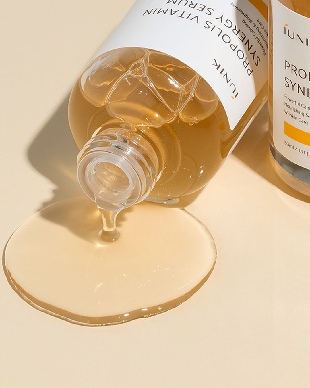 Ohlolly K-Beauty Skincare_iUnik_ Propolis Vitamin Synergy Serum