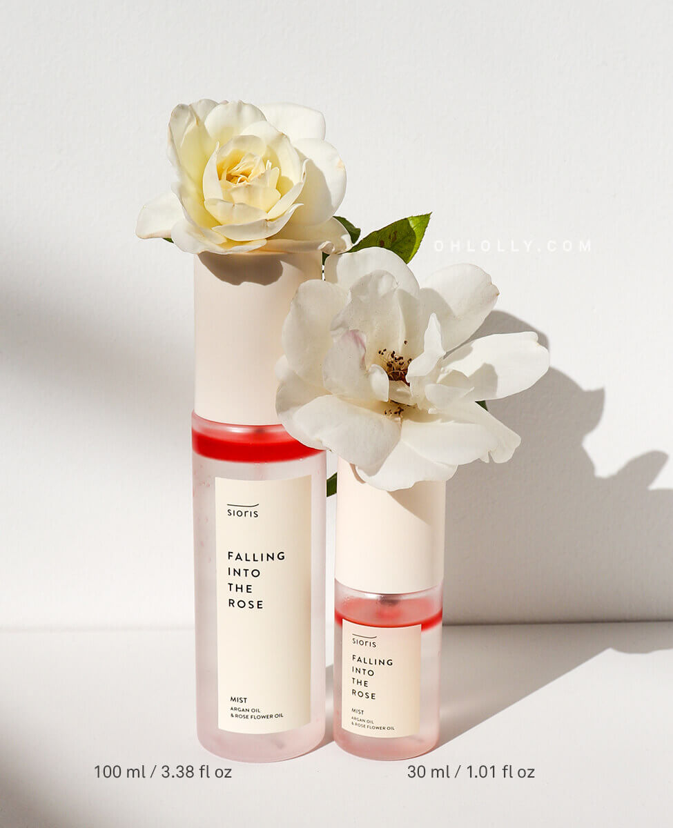 Sioris Falling Into The Rose Mist pair with nourishing oils for sebum balance featuring two different sizes, 100 ml and 30 ml