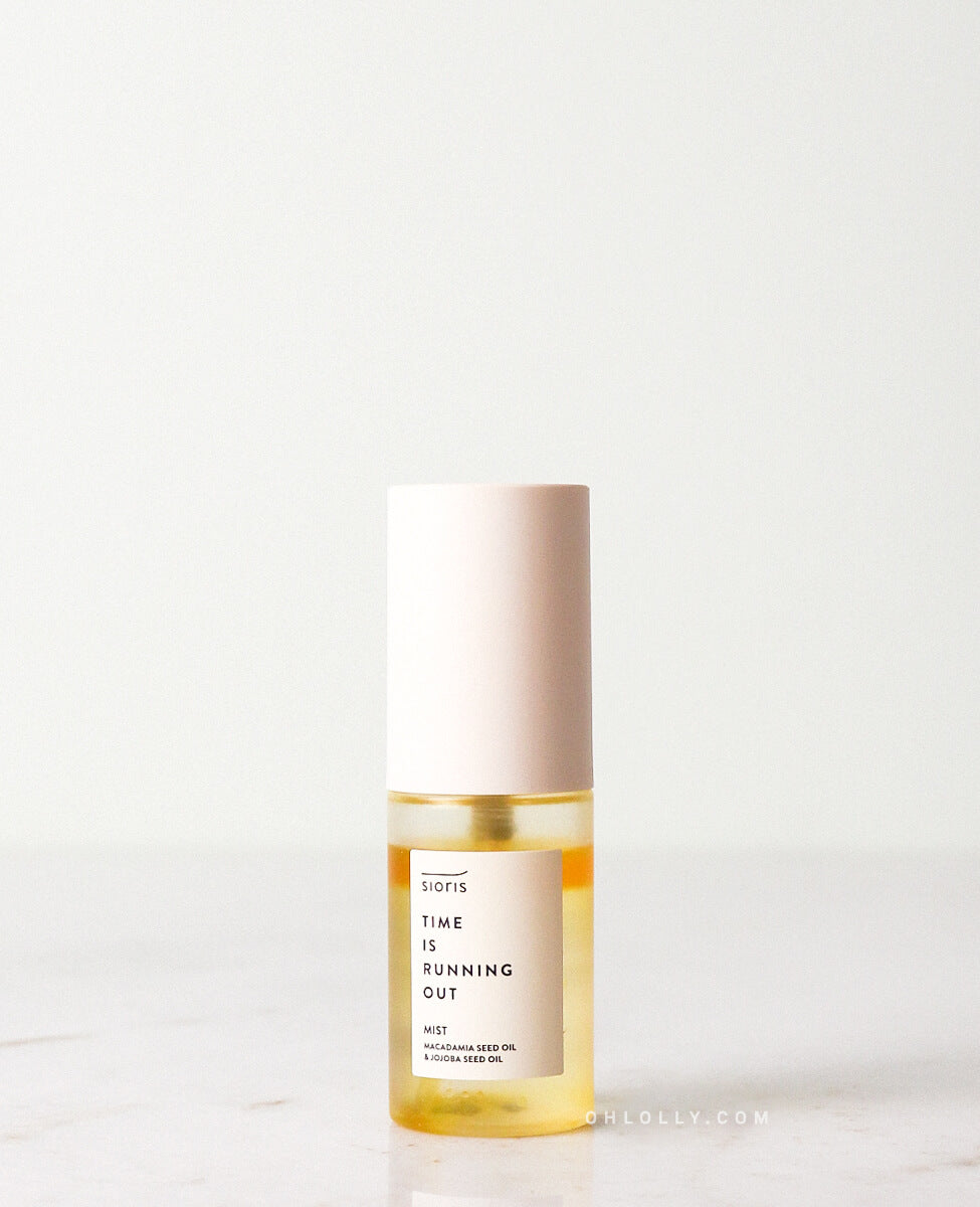 Sioris Time is Running Out Mist with organic ingredients for instant hydration, showing small size 30ml