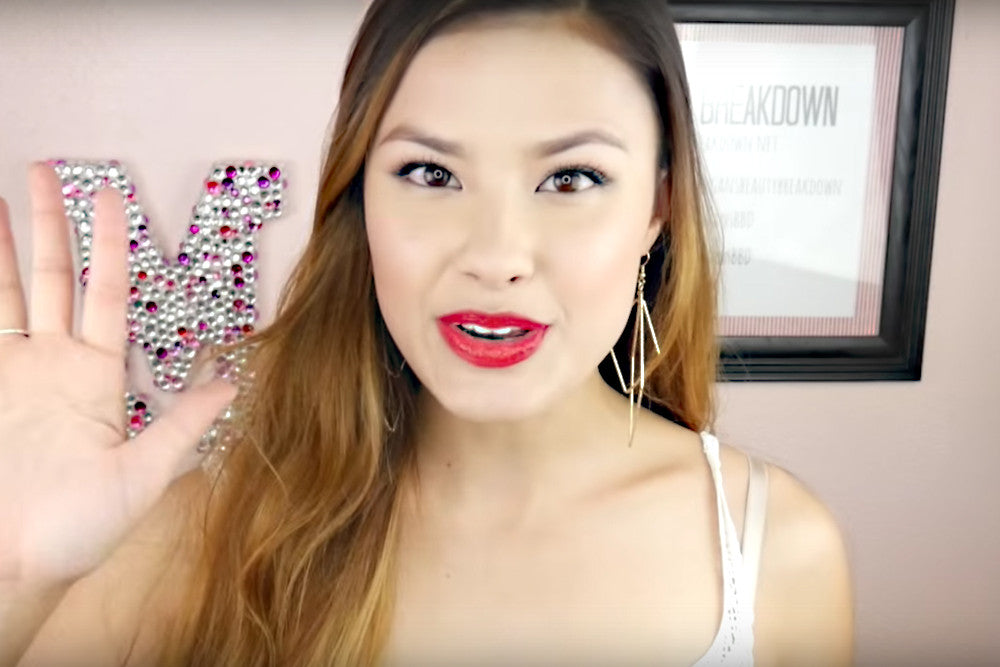 Cover image for a video review featuring Morgan of The Beauty Breakdown. Morgan is smiling and waving.