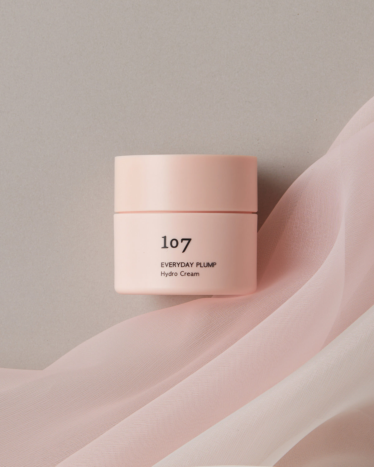 107 Everyday Plump Hydro Cream, Silky, Weightless Hydration Cream for a Plump, Healthy Glow