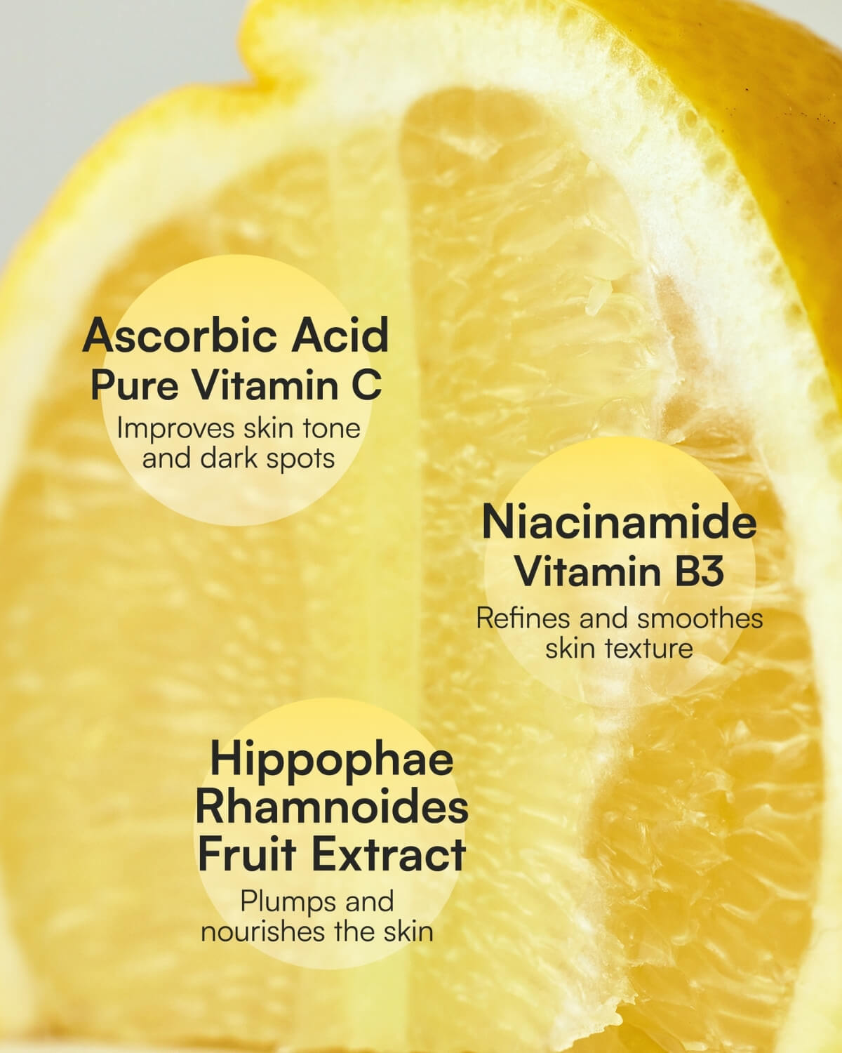 Key ingredients of Vita Glow Niacin Toner: Ascorbic Acid, Niacinamide, and Hippophae Rhamnoides.
