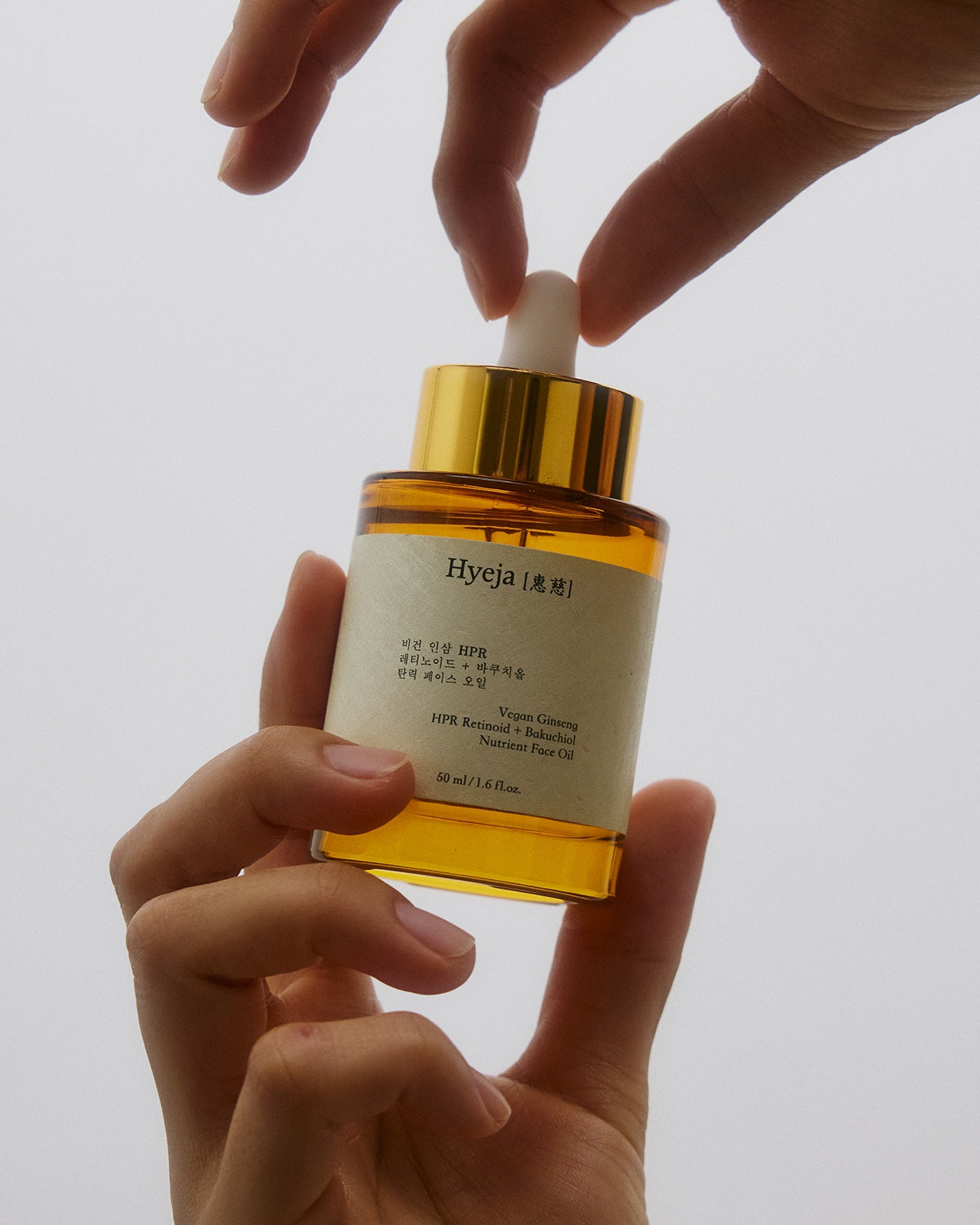 Hyeja Vegan Ginseng HPR Retinoid + Bakuchiol Face Oil_Firming, Hydrating & Balancing Oil Serum