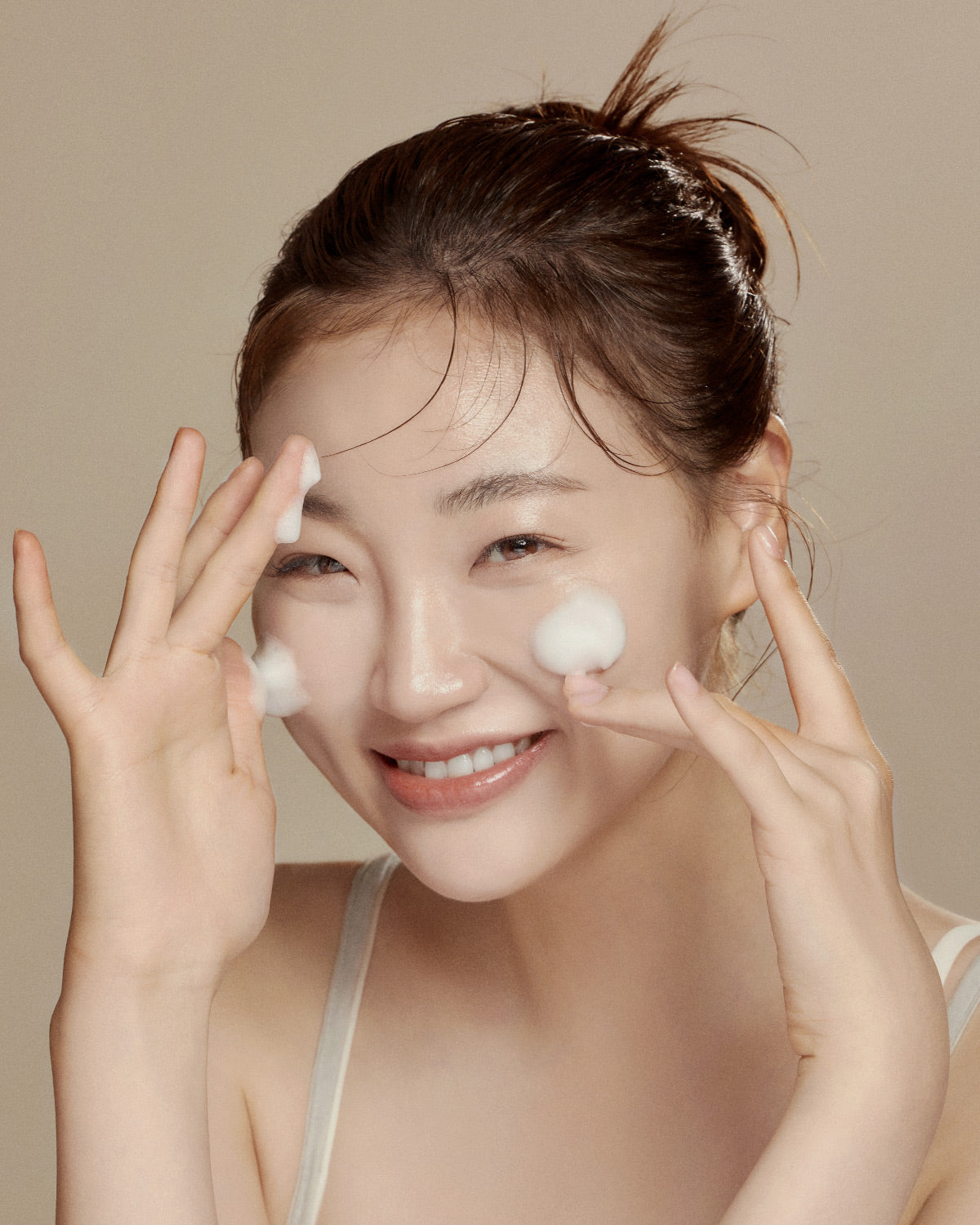 Hyggee All-In-One Care Cleansing Foam_Gentle and Hydrating Bubble Mousse Cleanser for Balanced Skin