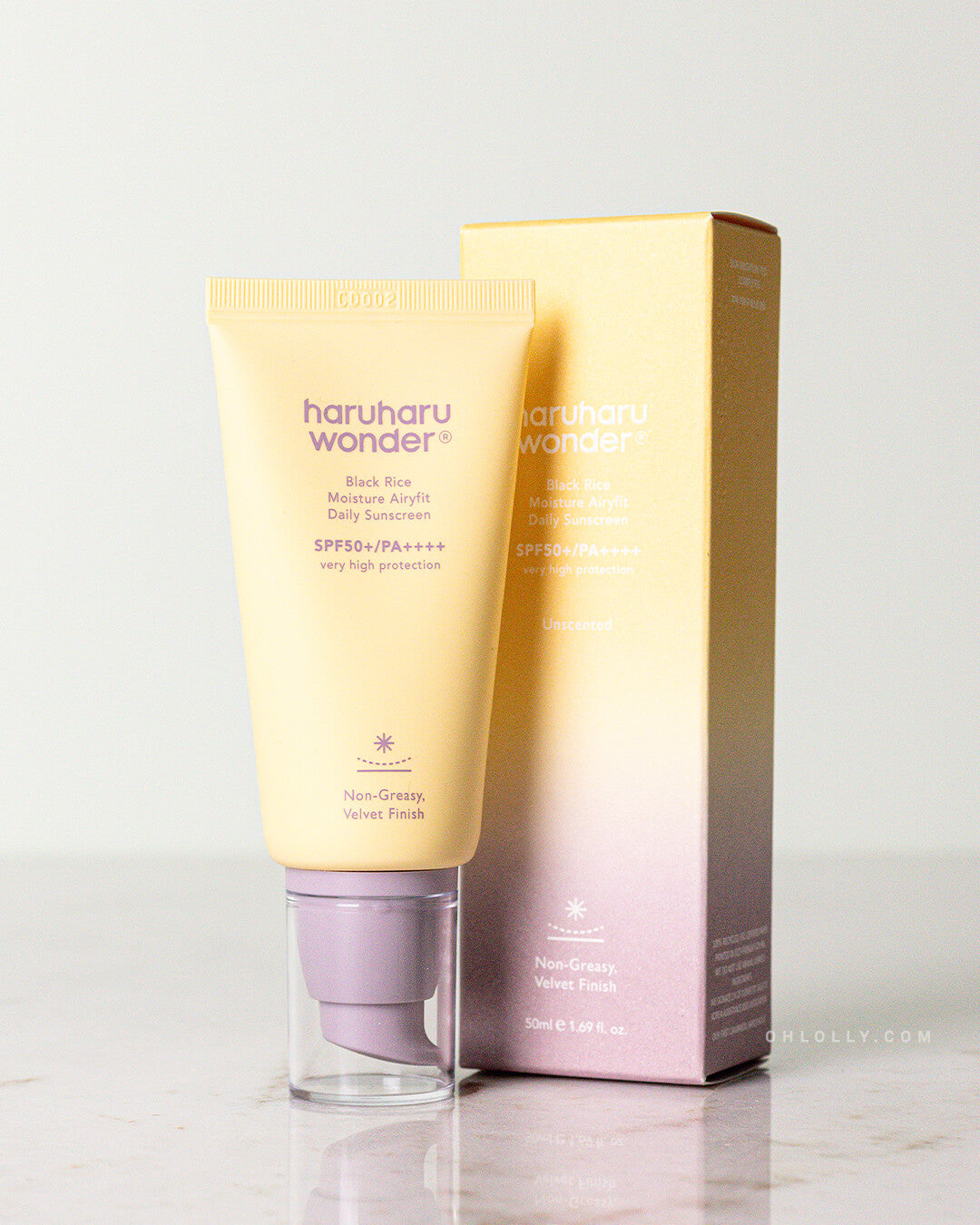 Ohlolly Korean Skincare Haruharu Wonder Black Rice Moisture Airyfit Sunscreen