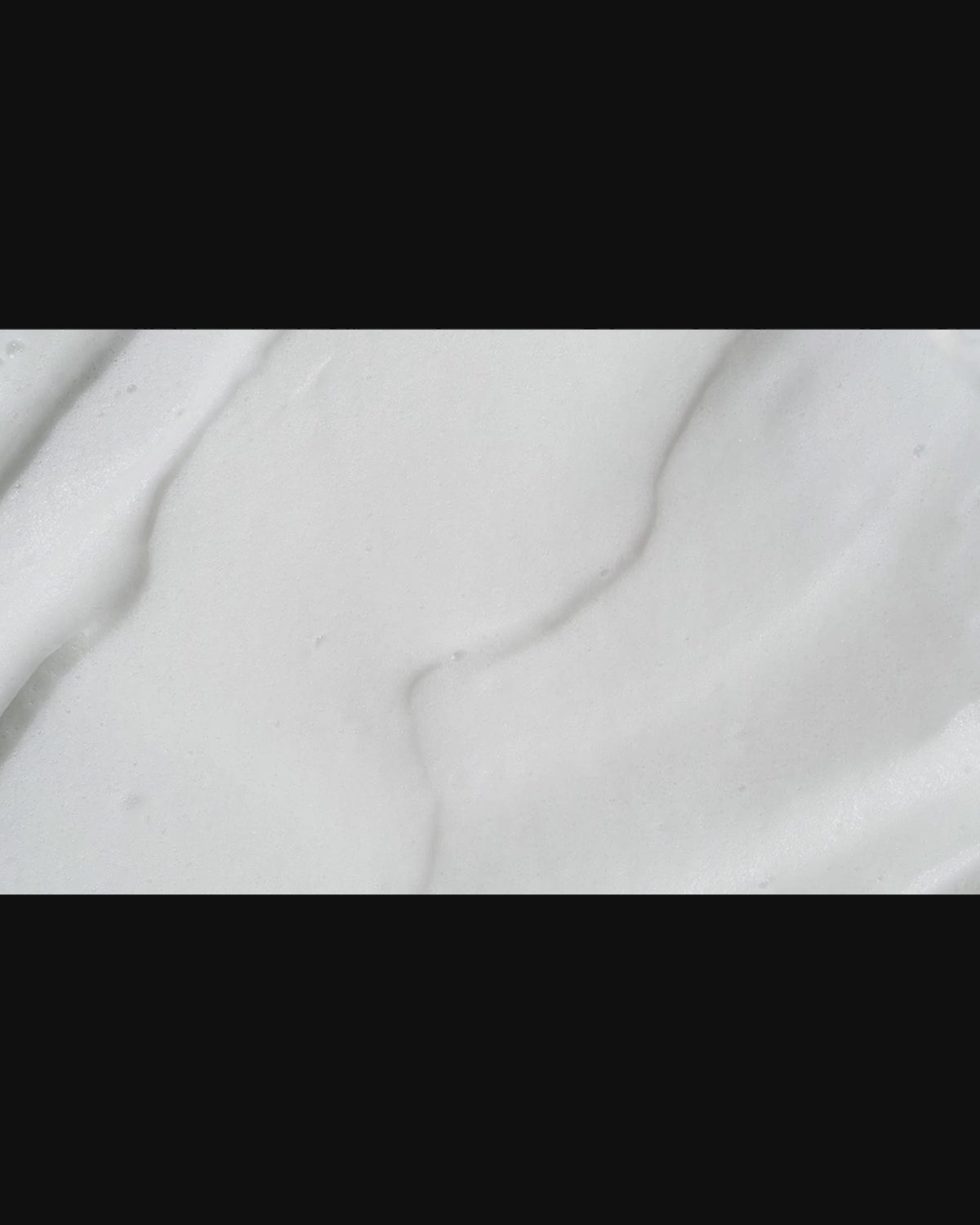Hyggee Soft Reset Green Cleansing Foam_Gentle and Refreshing Cleansing Foam with Green Superfoods and Tea Tree