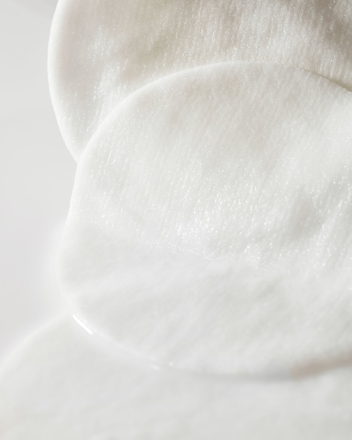 shaishaishai Repair Milky Skin Peel Pad_Gentle Exfoliation & Hydration with Vegan Milk Essence