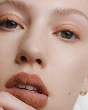 Ohlolly Korean Skincare Makeup CLE Melting Lip Powder