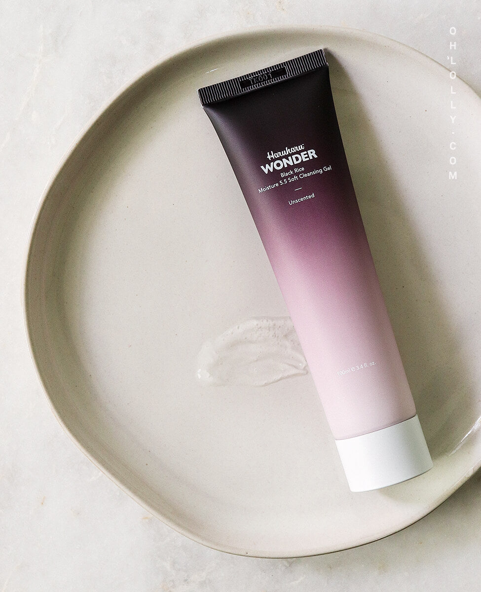 Haruharu Wonder Black Rice Moisture 5.5 Soft Cleansing Gel